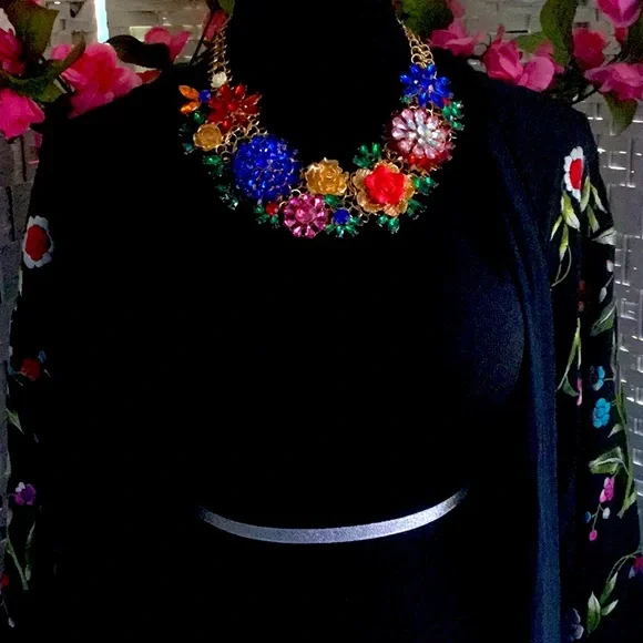Floral Rhinestone Blue Red Pink Statement Necklace Flower Crystal Multicolor New - Picture 5 of 9